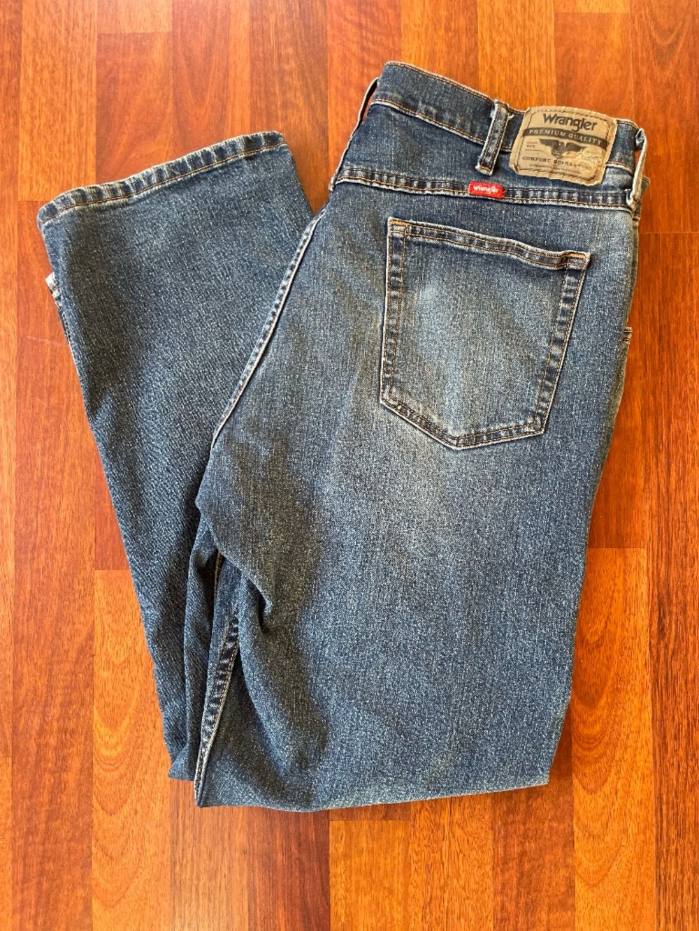 Wrangler Premium Quality Comfort Stretch Regular Fit Straight Leg Jeans - 36x30